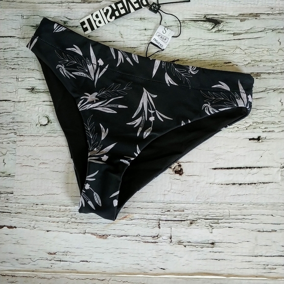 NWT-Lira Bikini bottoms Reversible Floral SZ S - Picture 2 of 15